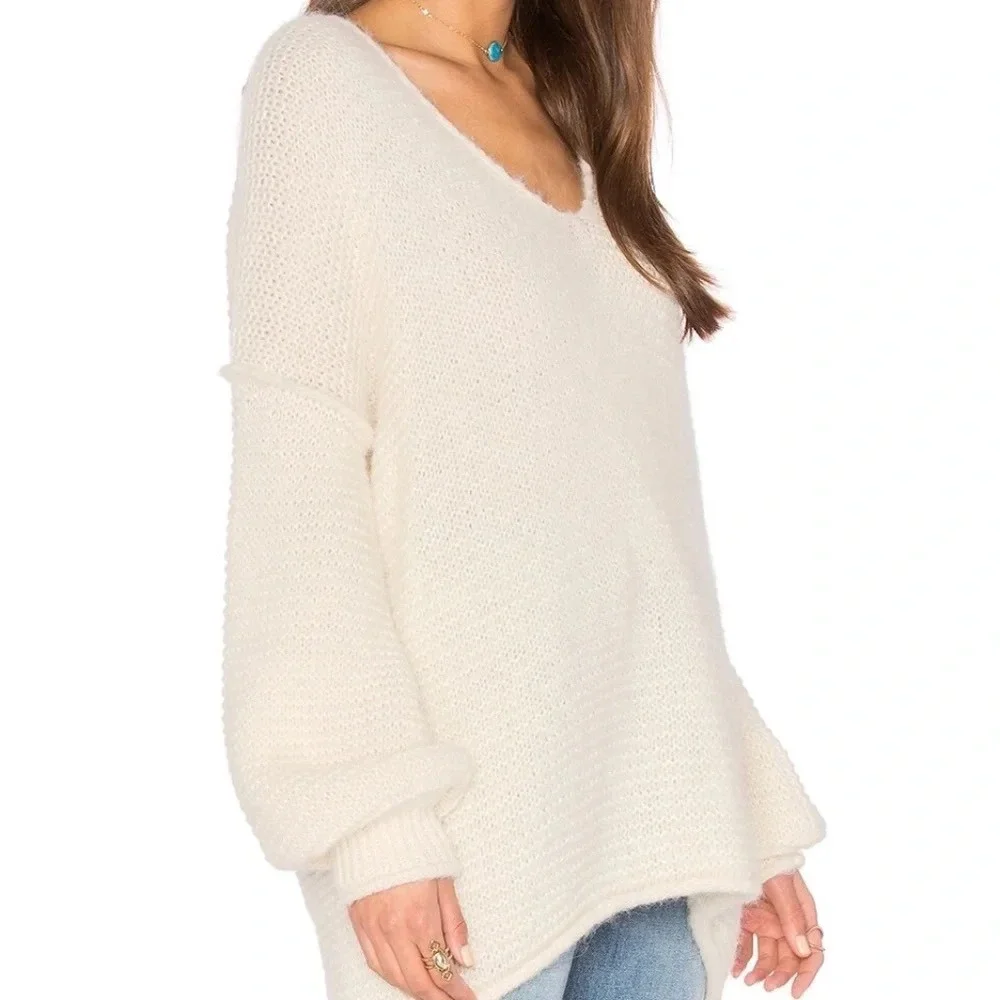 Free People Alpaca Blend Oversized V-Neck Sweater in Cream | Size XS